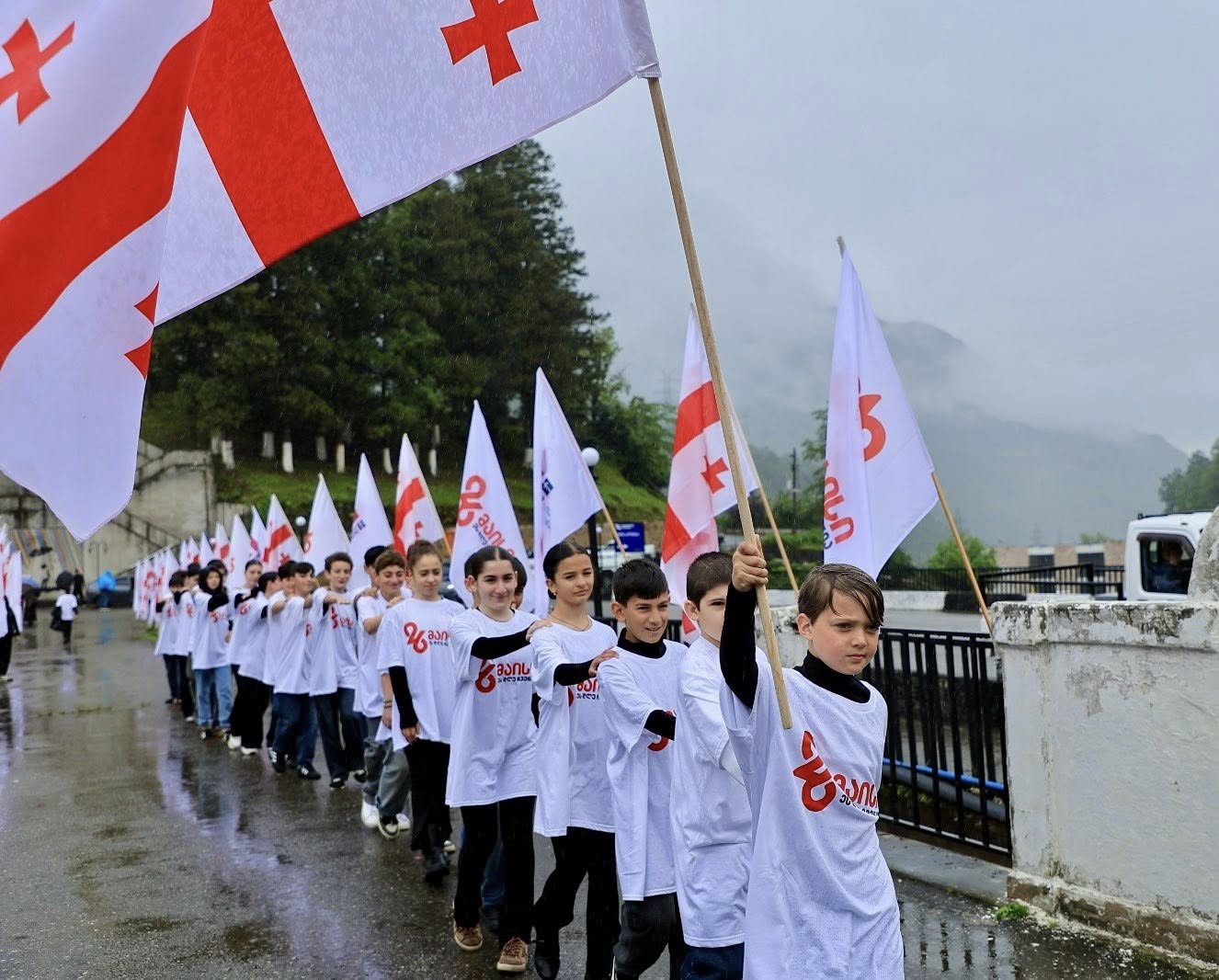 გილოცავთ საქართველოს დამოუკიდებლობის დღეს